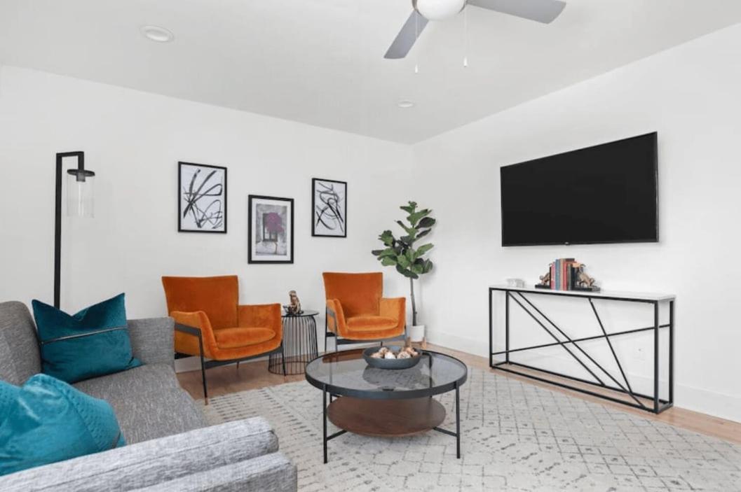 Apartment Crescent Furnished *