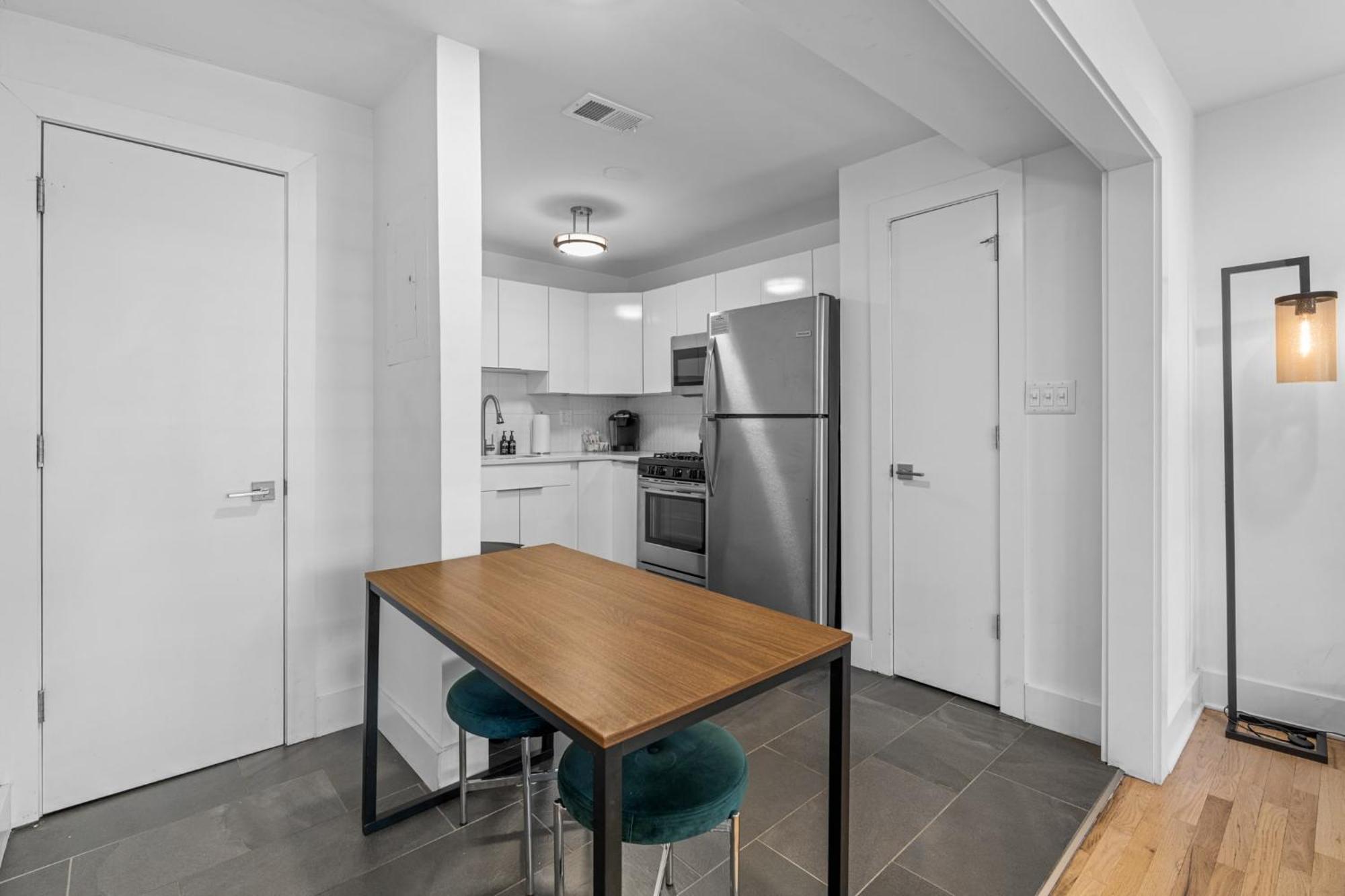Crescent Furnished Apartment